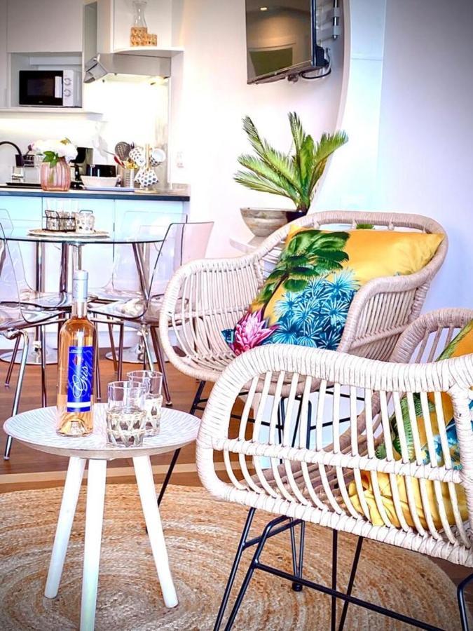Le Rocamare -superb-atypical Sea View-a.c-wifi Apartamento