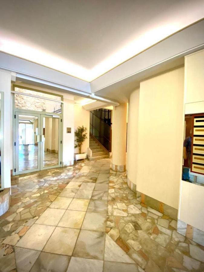 Le Rocamare -superb-atypical Sea View-a.c-wifi Apartamento