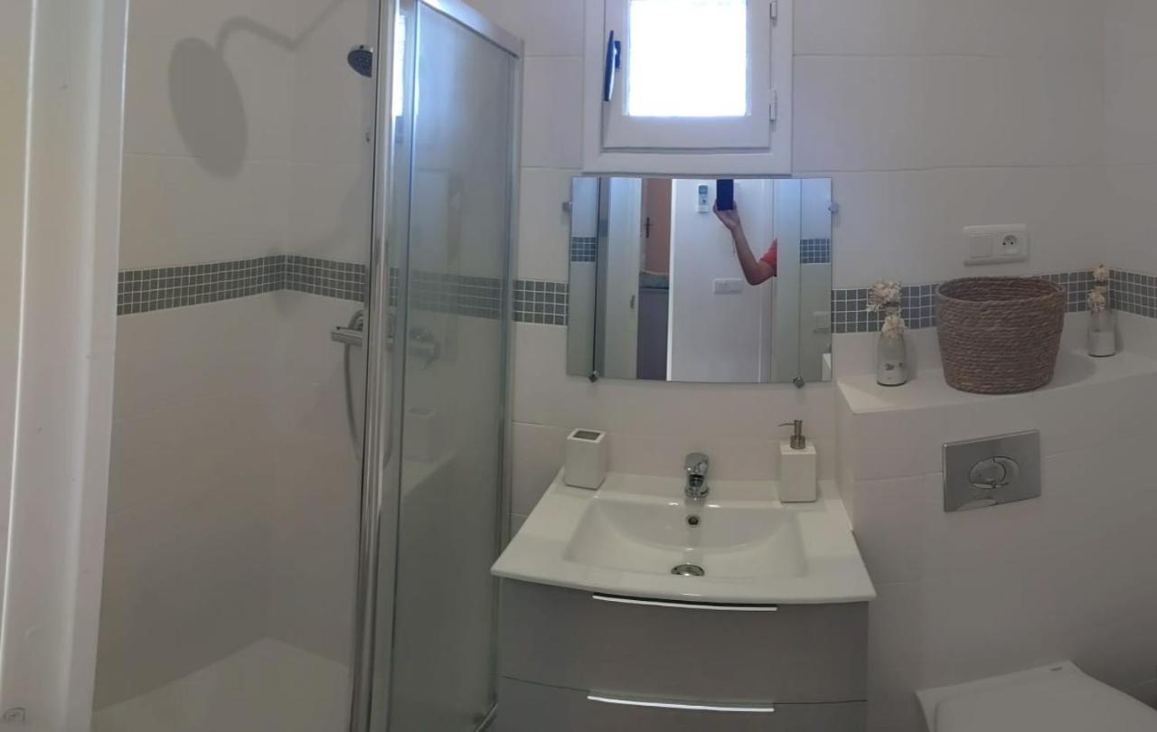 Lina Zoi Apartment *