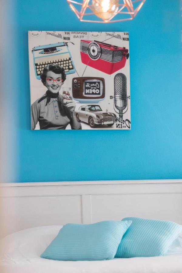 Apartment 8 Condamine - Stylish In Old Town - 2 Pieces - 300m De La