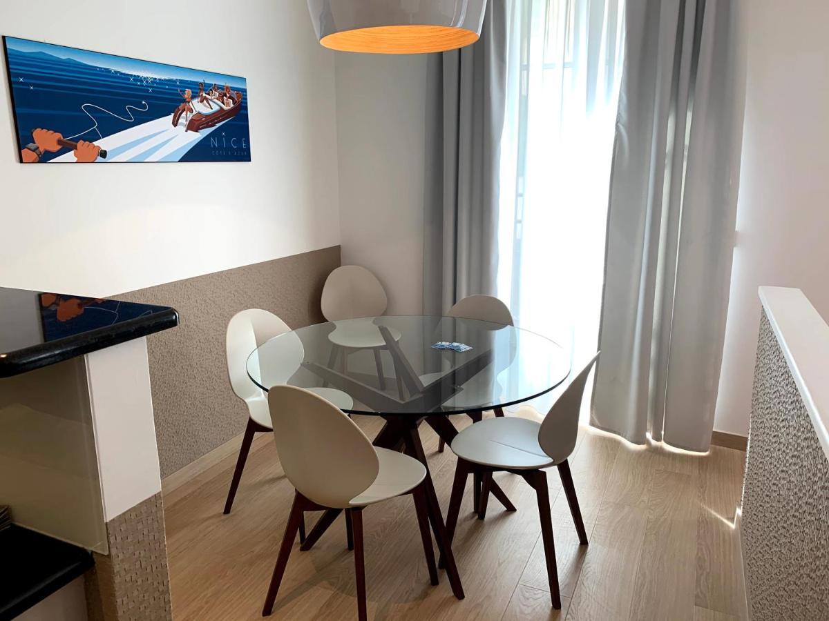 Share Aparthotel *