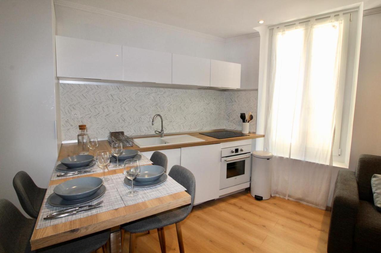 Apartment Lovely Heart Of Golden Square Fiber Wifi *