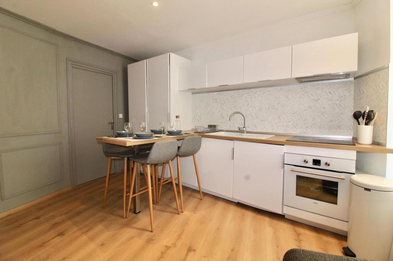 Lovely Heart Of Golden Square Fiber Wifi Apartment *