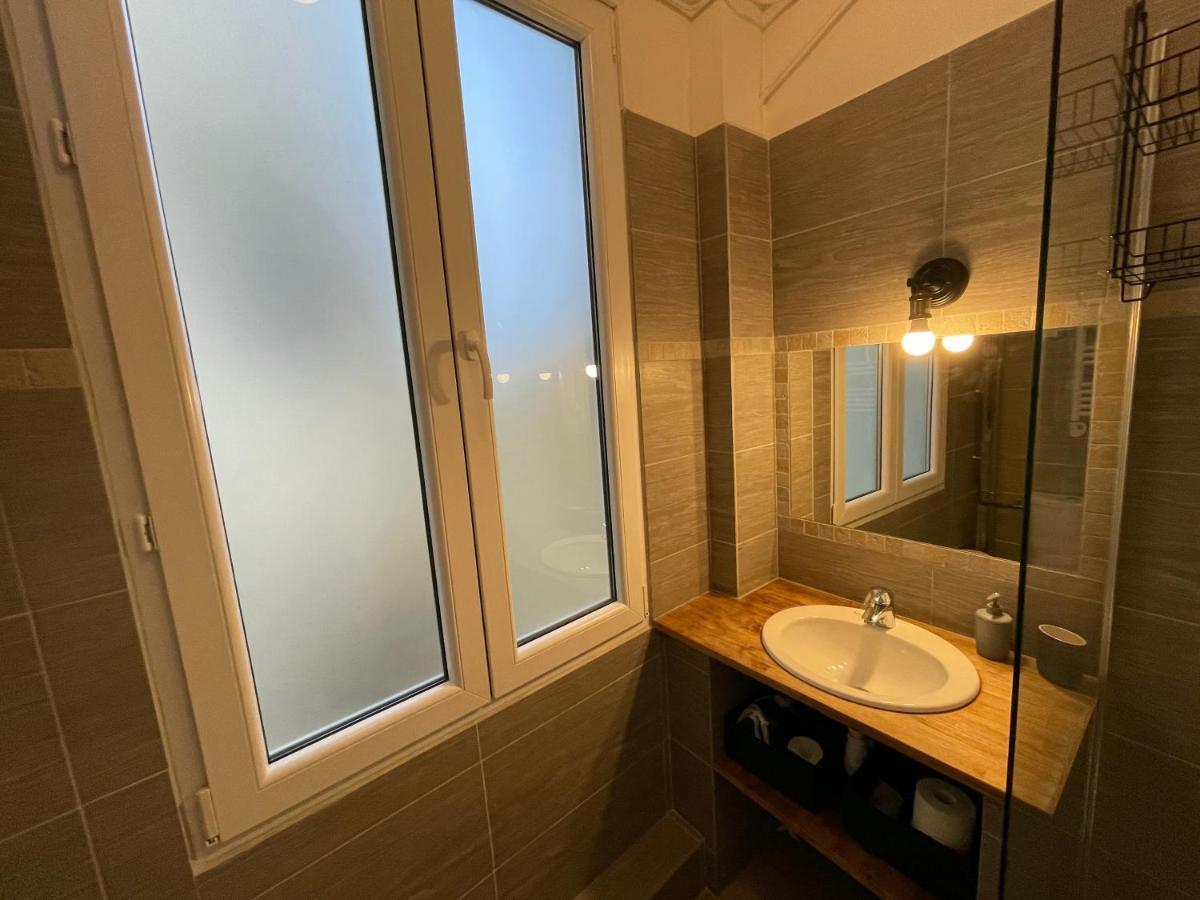 Renting - Notre Dame - Cosy Loft Perfect View On The Roofs Nice