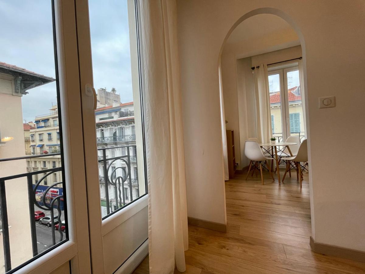 Renting - Notre Dame - Cosy Loft Perfect View On The Roofs