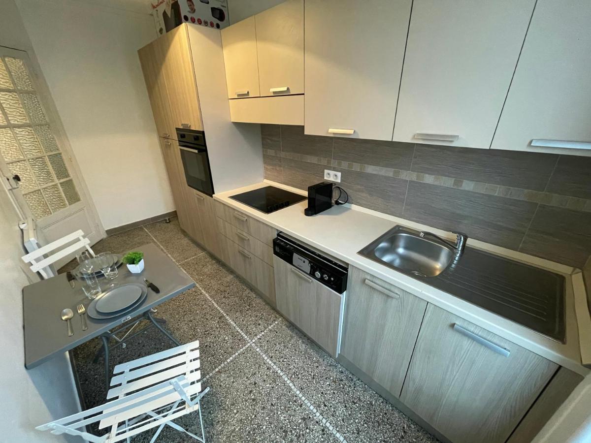 Renting - Notre Dame - Cosy Loft Perfect View On The Roofs * Nice