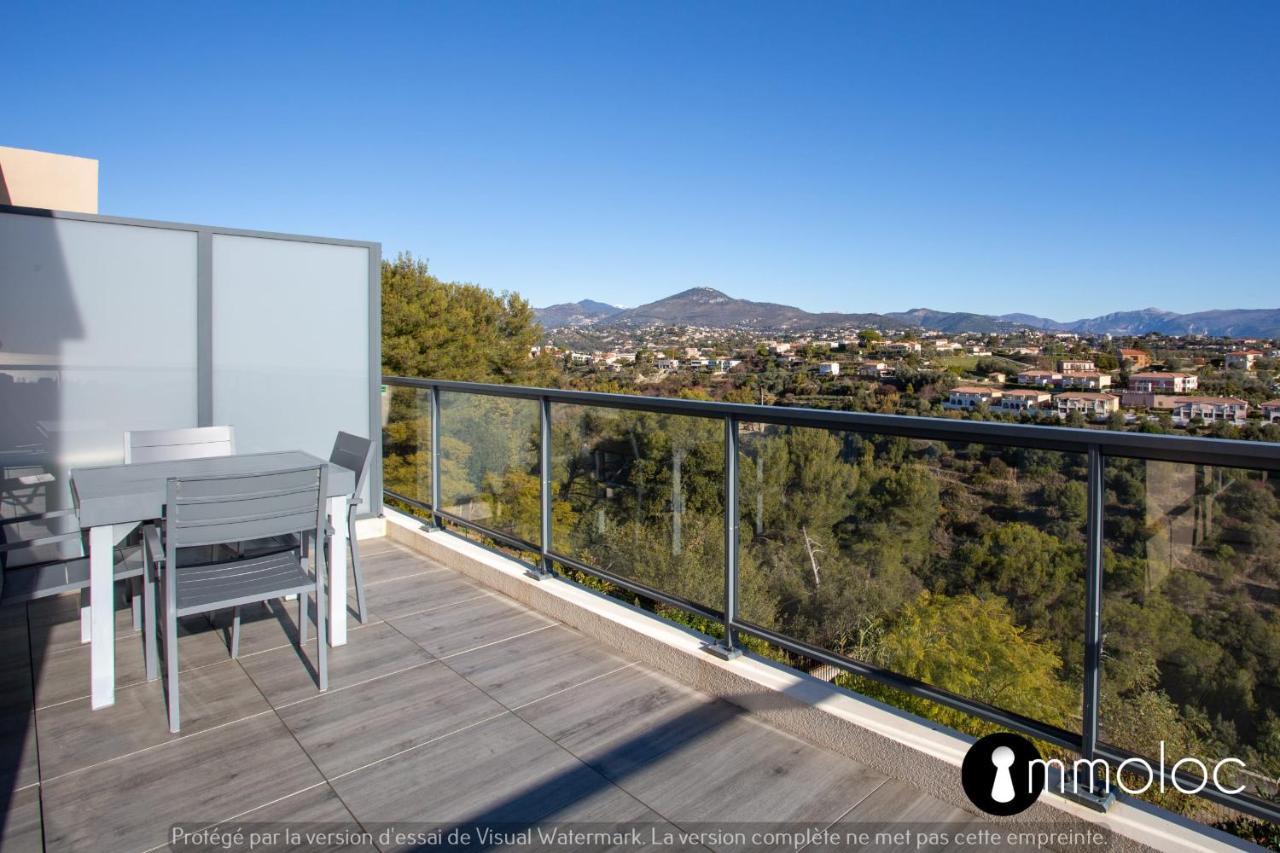 Air-conditioned With Pool Garage In A Luxury Casa de férias Nice