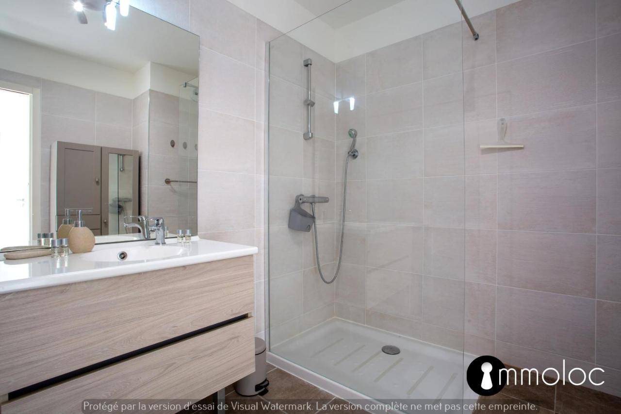 Air-conditioned With Pool Garage In A Luxury Nice