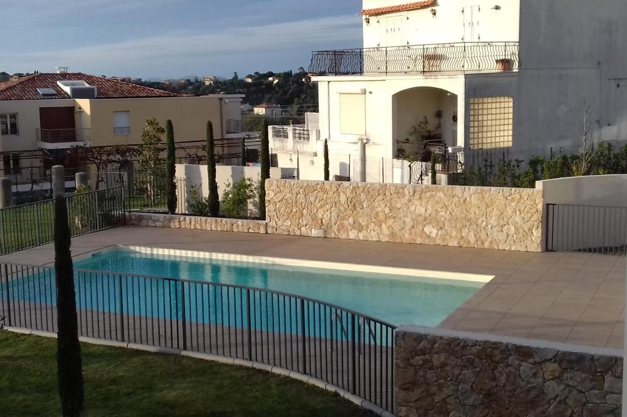 Air-conditioned With Pool Garage In A Luxury Nice