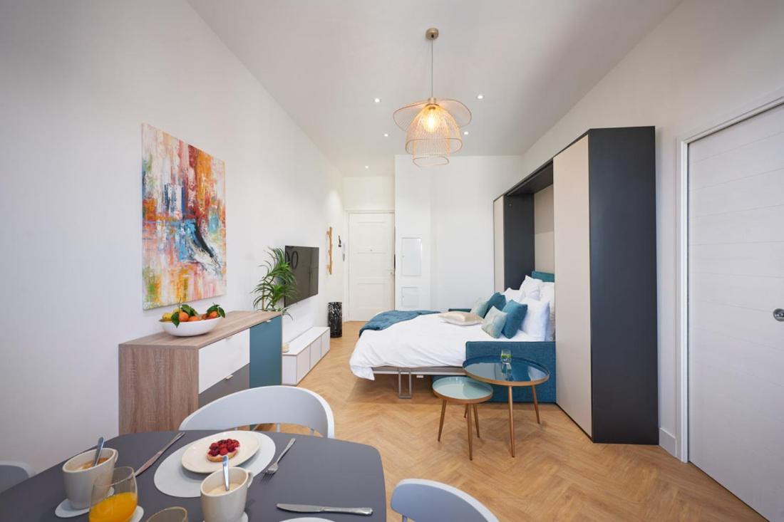 Sunlight - Daffia - Beautifully Renovated Studio, Pad In