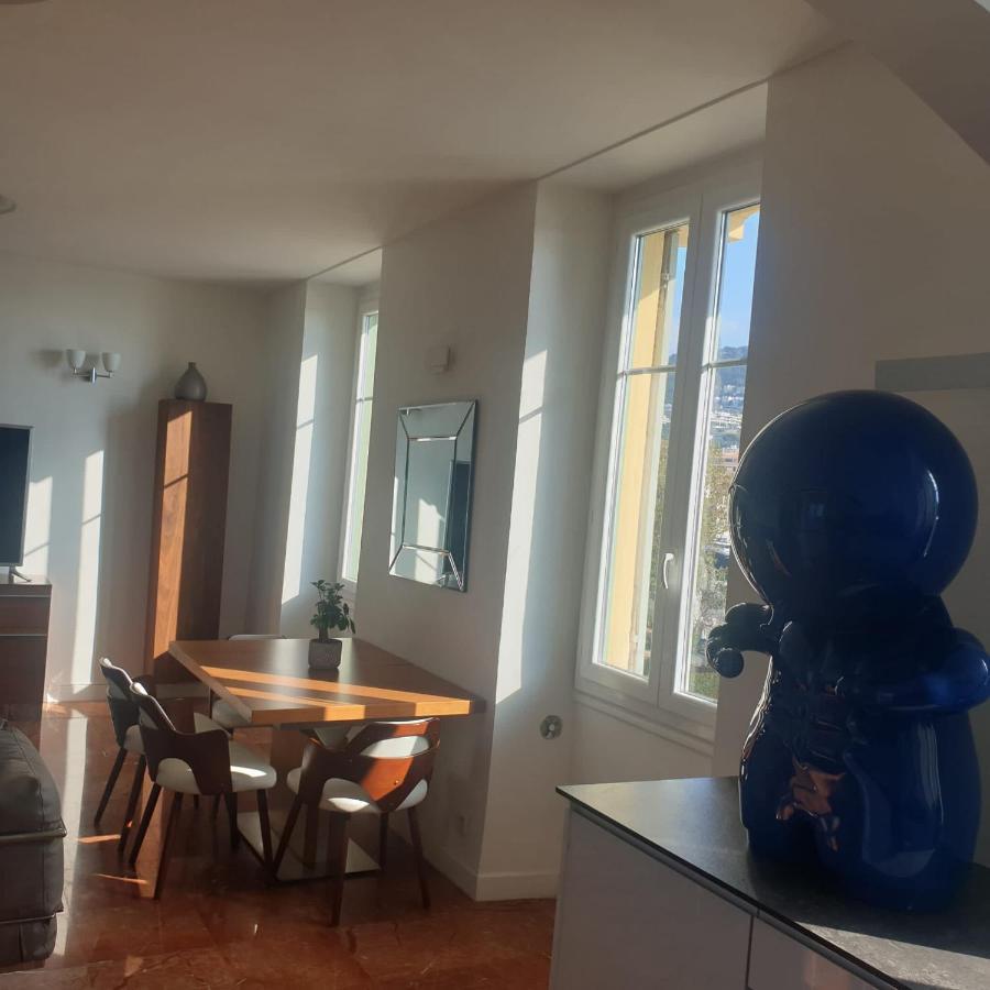 Apartment Sea View Port