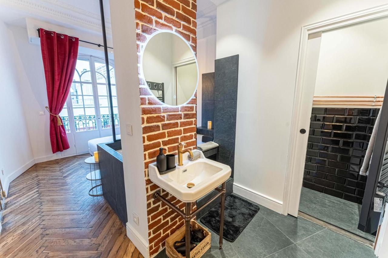 Apartment Jacuzzi-nice Quartier Des Musiciens-loft