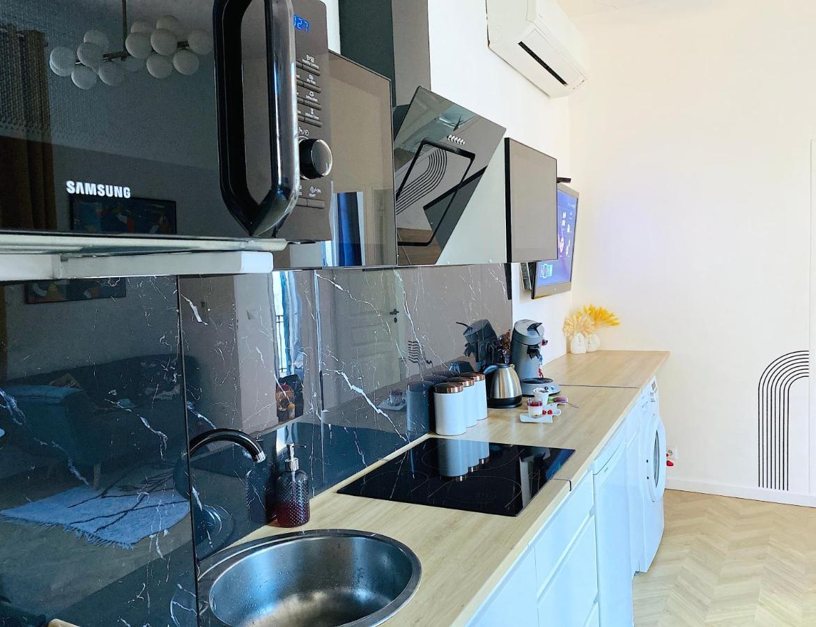 Apartamento Sea - 2 Bedroom - Kitchen - Wifi - Tramway - Air Conditioner *