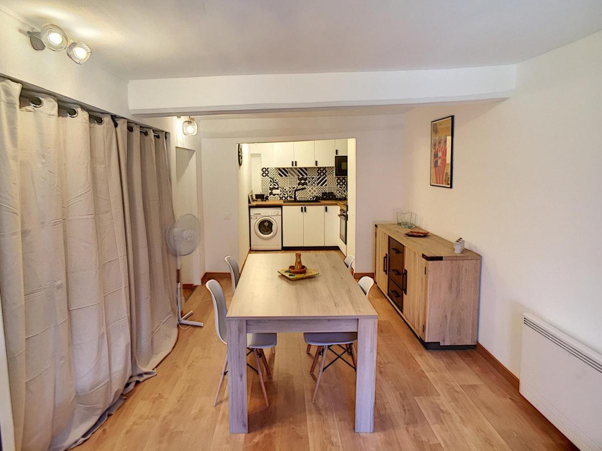 Vieux Nice- Bel Appart 3p, 5pax, Wifi Doglio