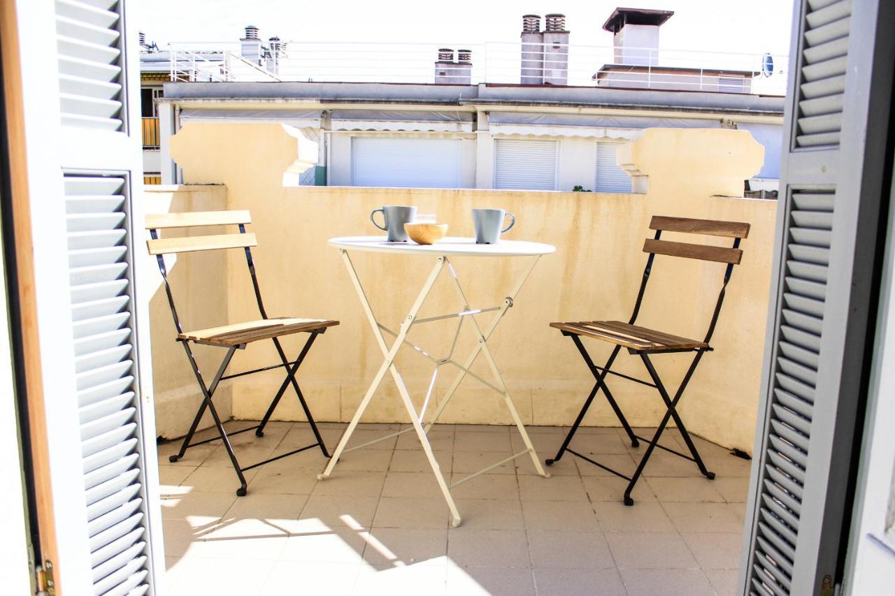 Apartamento Joli Studio Avec Balcon, Centre Nice