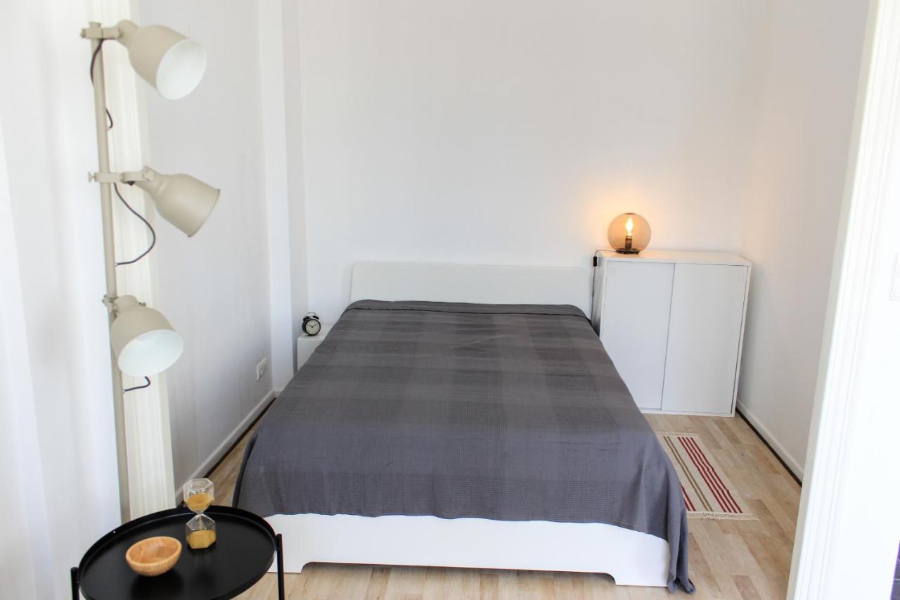 Joli Studio Avec Balcon, Centre Apartamento