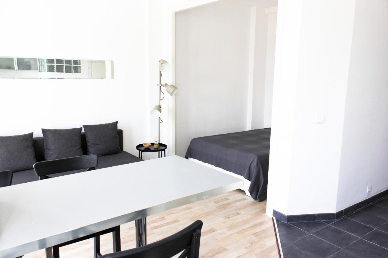 Apartamento Joli Studio Avec Balcon, Centre Nice