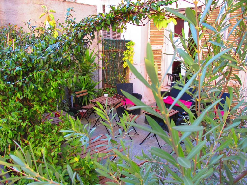 Le Pastoral Hostel *
