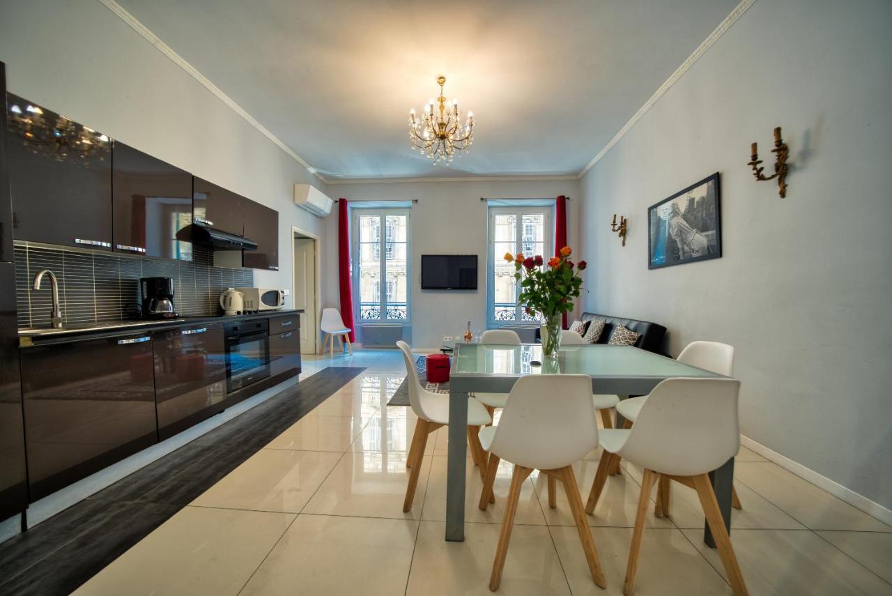 Lusso 5 Beds Nice