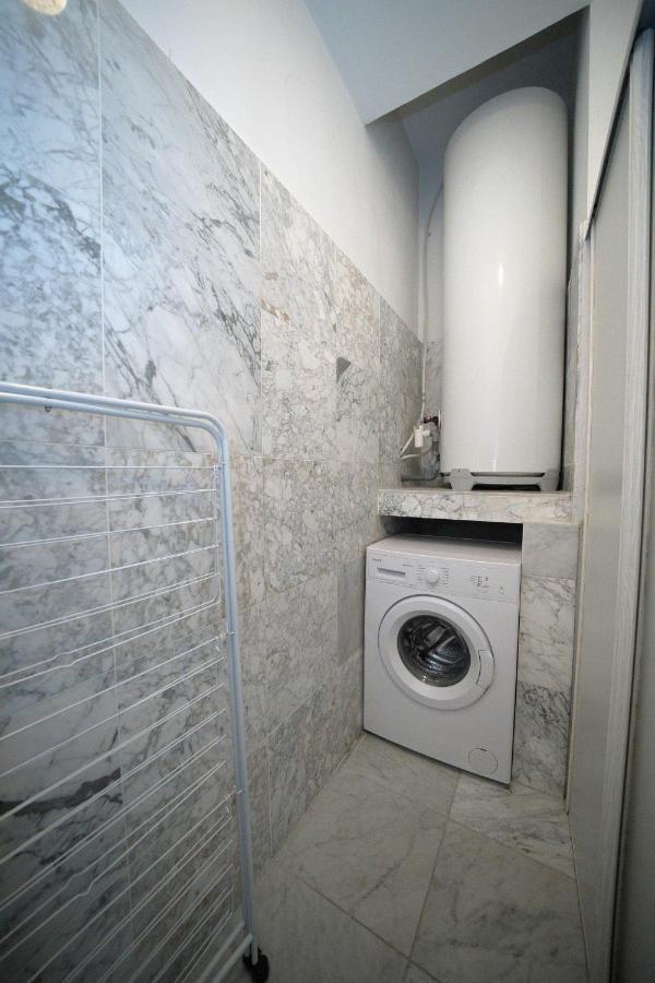 Lusso 5 Beds