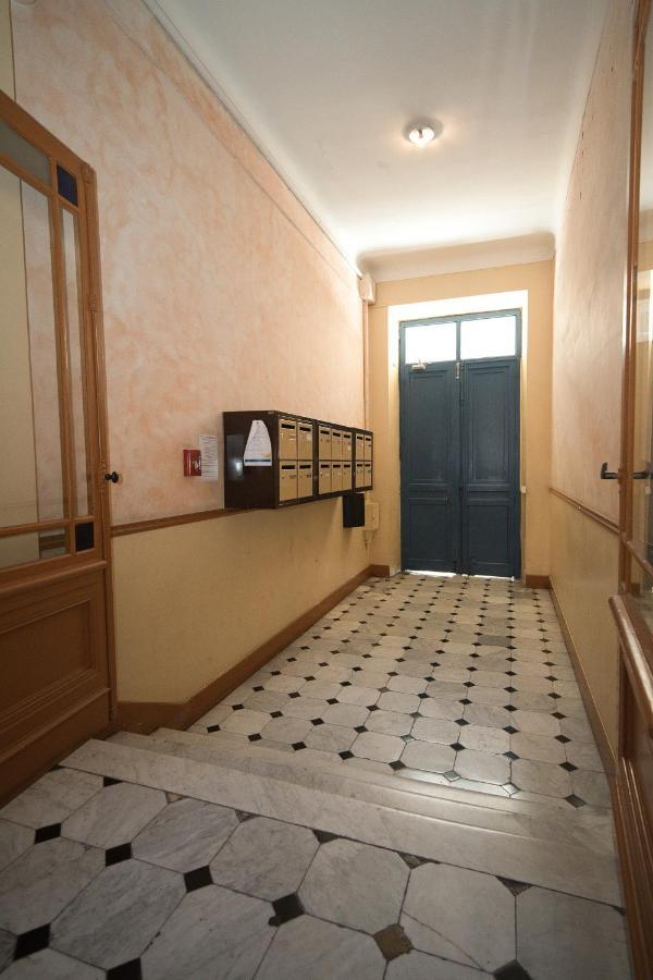 Lusso 5 Beds Apartamento