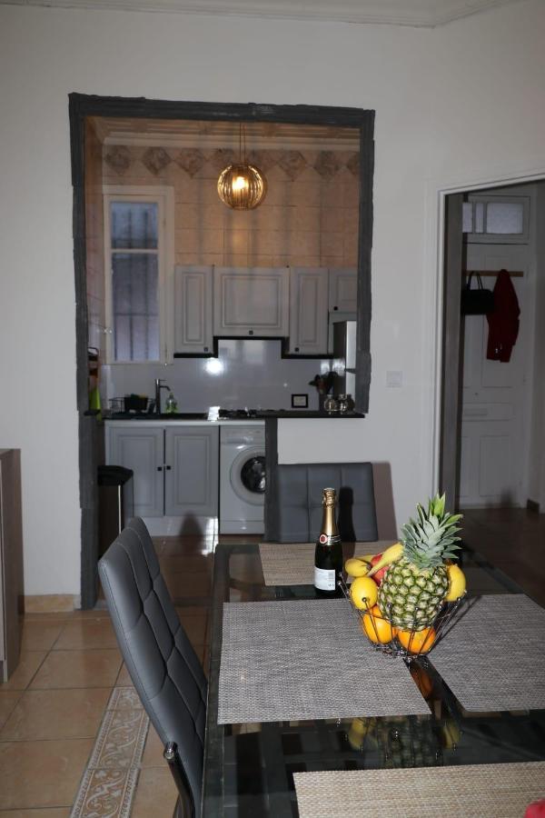 Apartment Maison Nicoise Au Calme Vue