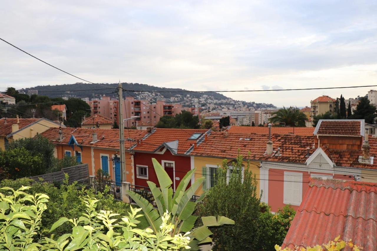 Apartment Maison Nicoise Au Calme Vue