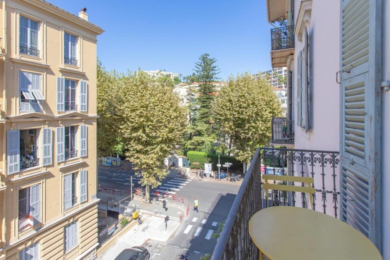 Contemporary Mezzanine Studio With Furnished Balcony Apartment *