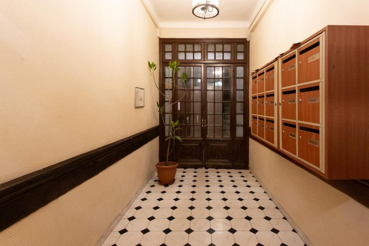 Contemporary Mezzanine Studio With Furnished Balcony Apartment Nice