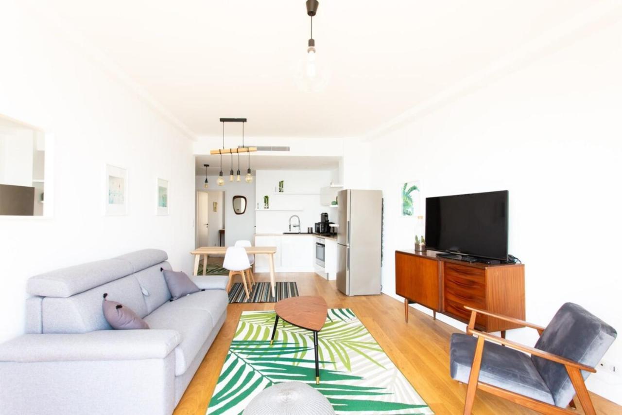 Sunny Private With Sea View Near The Beach * Nice