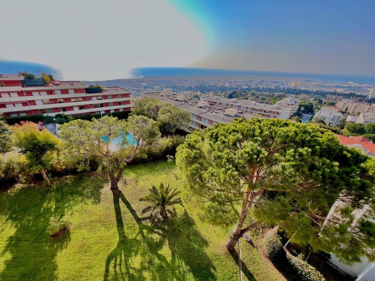 Riviera - Superbe Studio Piscine Et Parking - Fabron - Terrasse De Nicerama Apartment