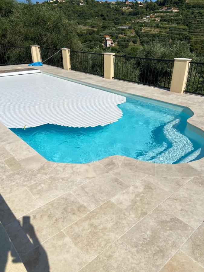 Avec Piscine Chauffee Collines Nice