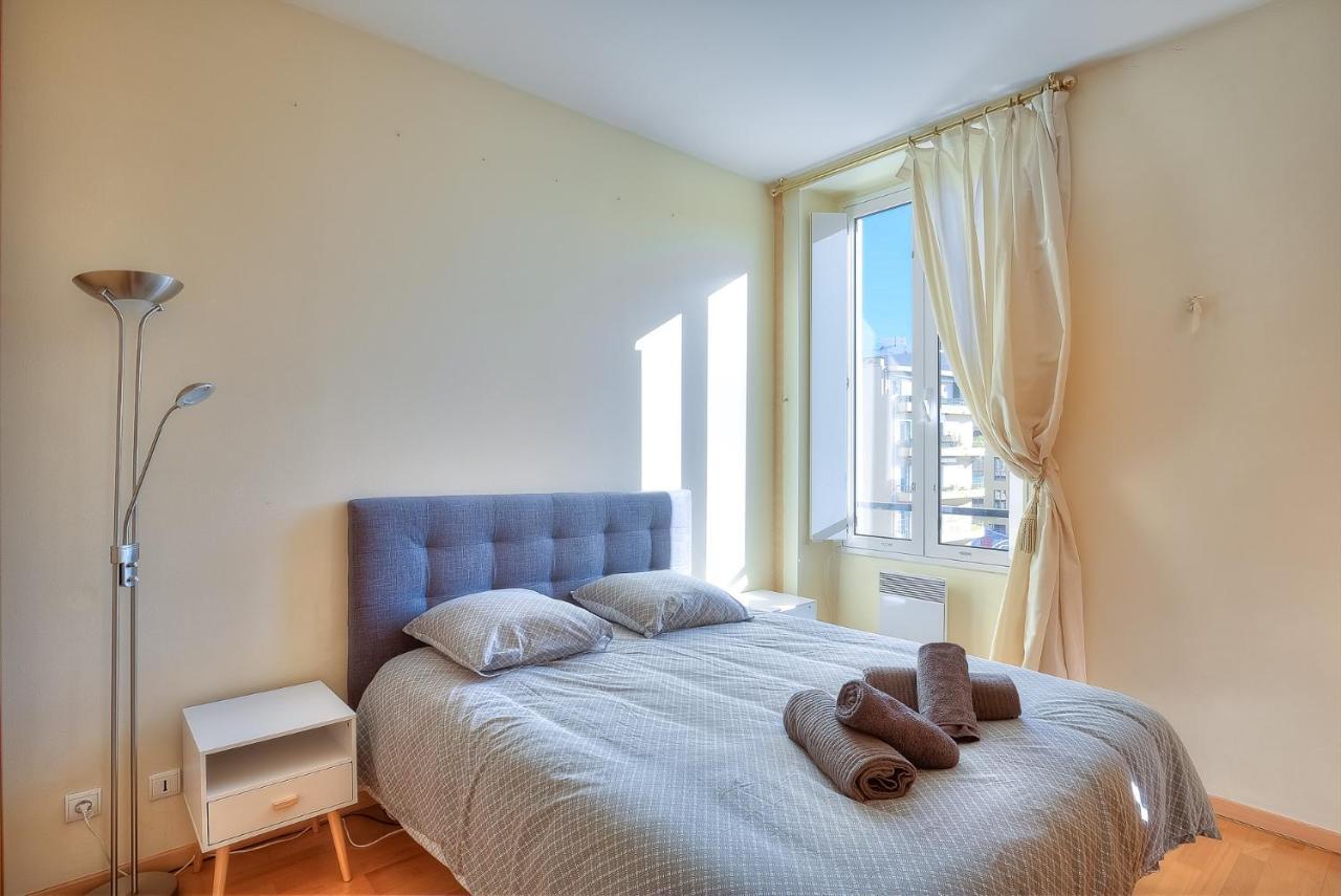 Lumineux Appartement- Carre D'or- Proche Mer Bed & Breakfast Nice