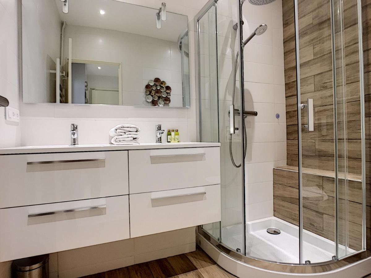 Nestor&jeeves - Maria - - By Sea