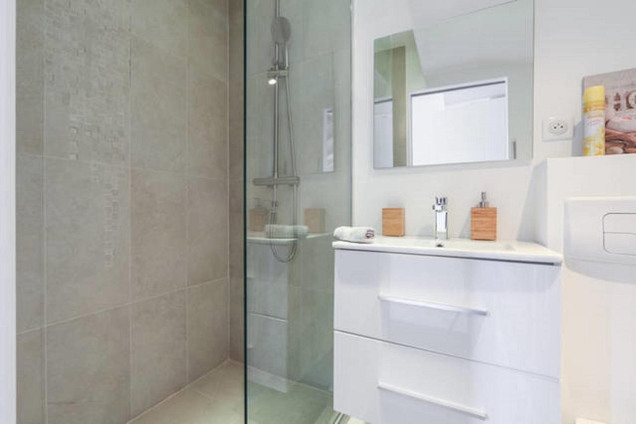 Gilly 4 - Exceptional 2beds, Sea View, Modern,a/c, Old Town * Nice