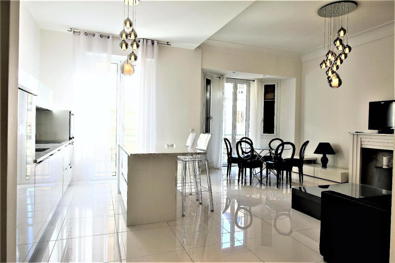 High-end Apartment, Hyper Center, Near The Beaches *