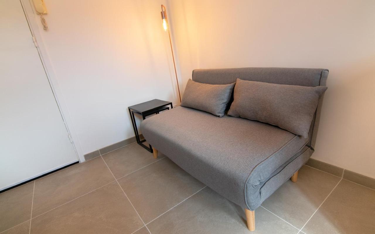 Theatre De La Cite Apartment *