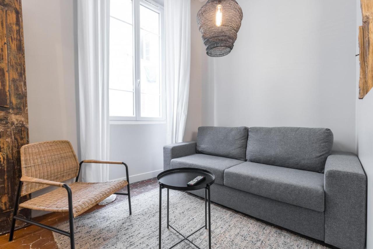 Charming 2 Bdr Old Town * Nice