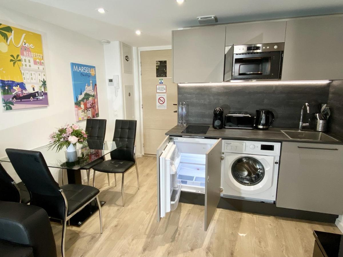 Lamartine Flat - Brand New *