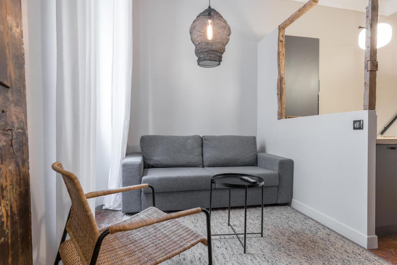 Charming 2 Bdr Old Town * Nice