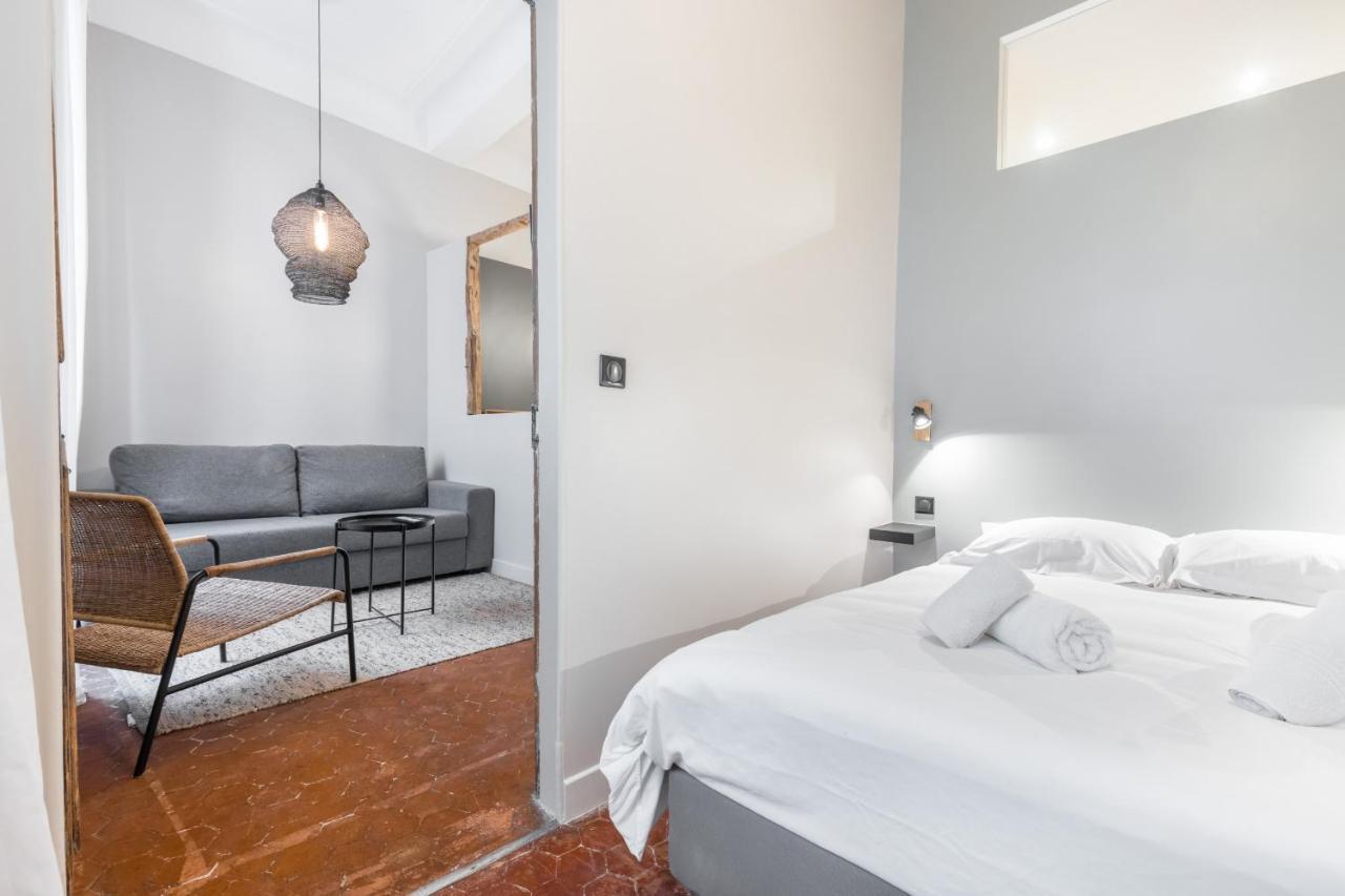 Charming 2 Bdr Old Town * Nice