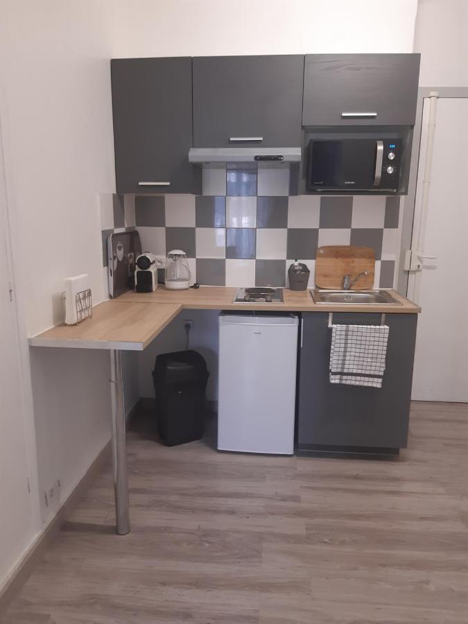 Apartment T2 Entierement Equipe, Proche Toutes Commodites