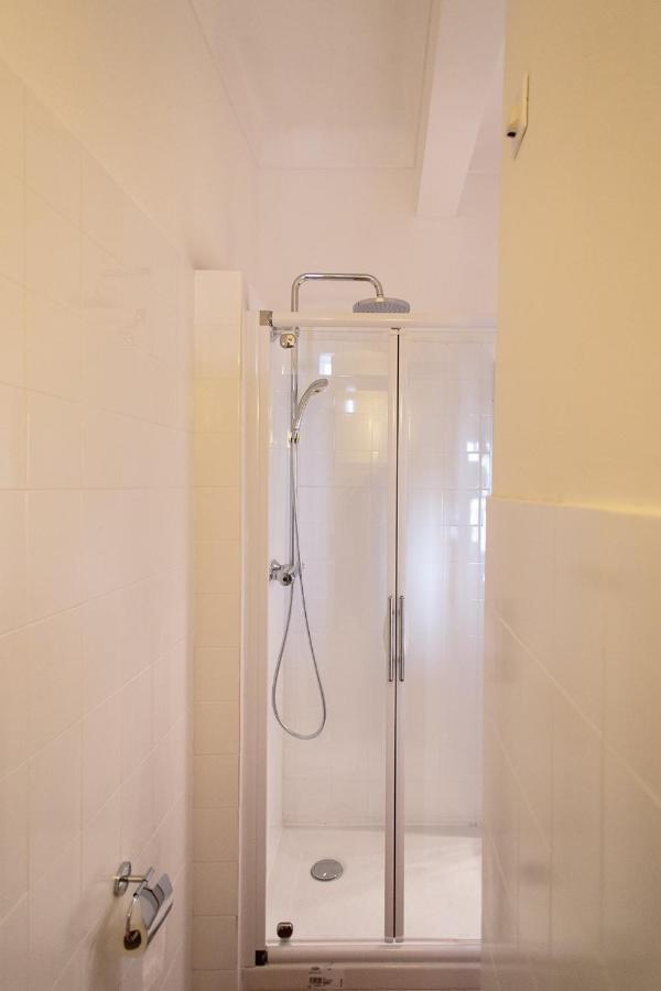 Apartment Studio Port Fshh Nice