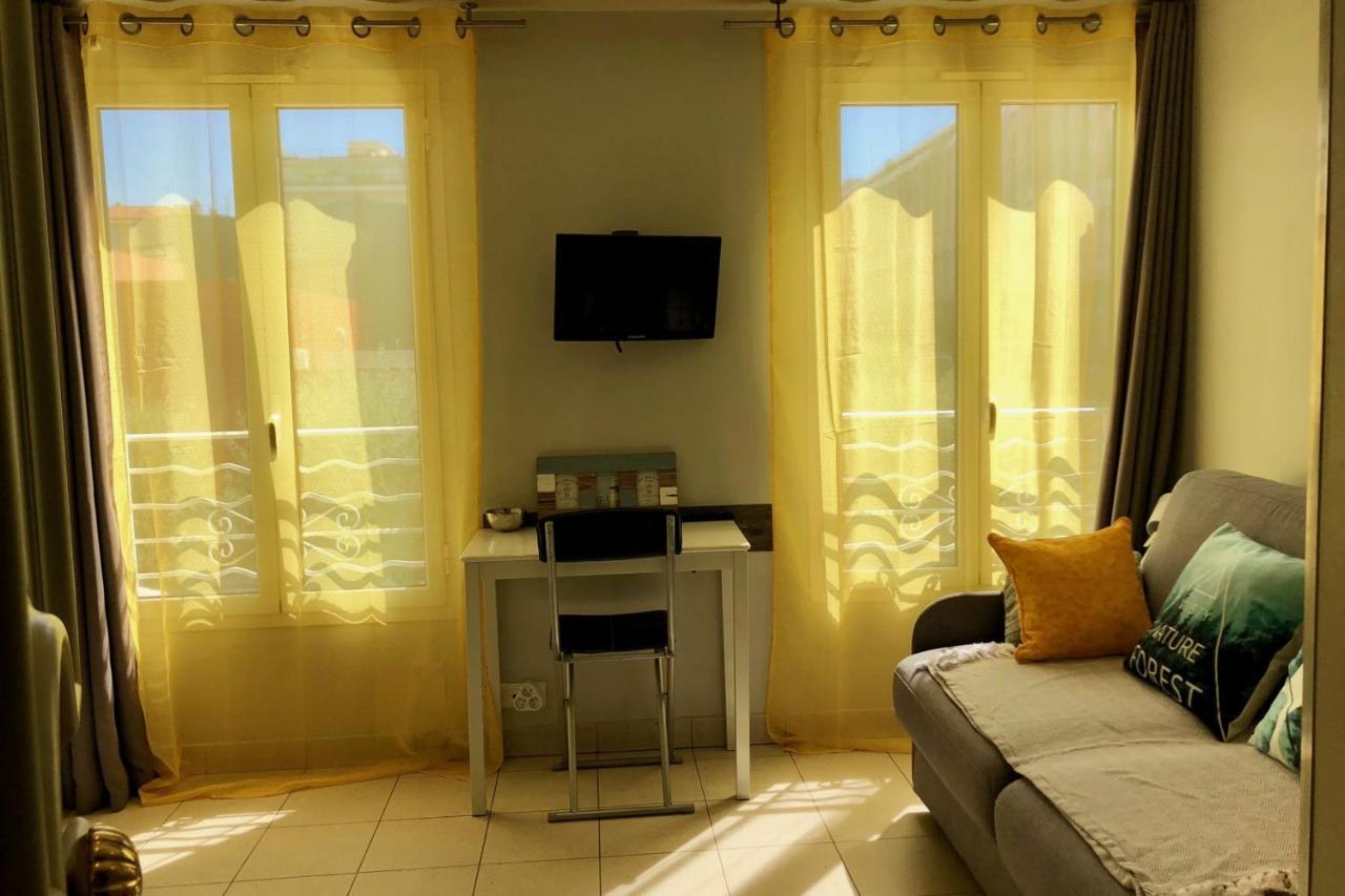 Holiday home Cenac Riviera No 5 - Massena *