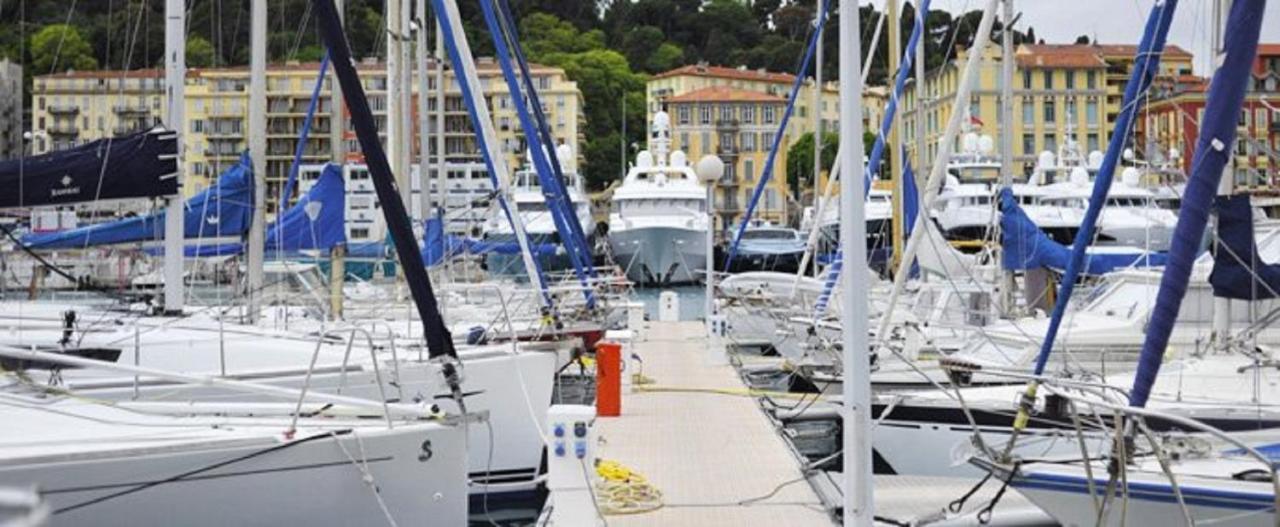 Capitainjack Alpa 21 Botel Nice