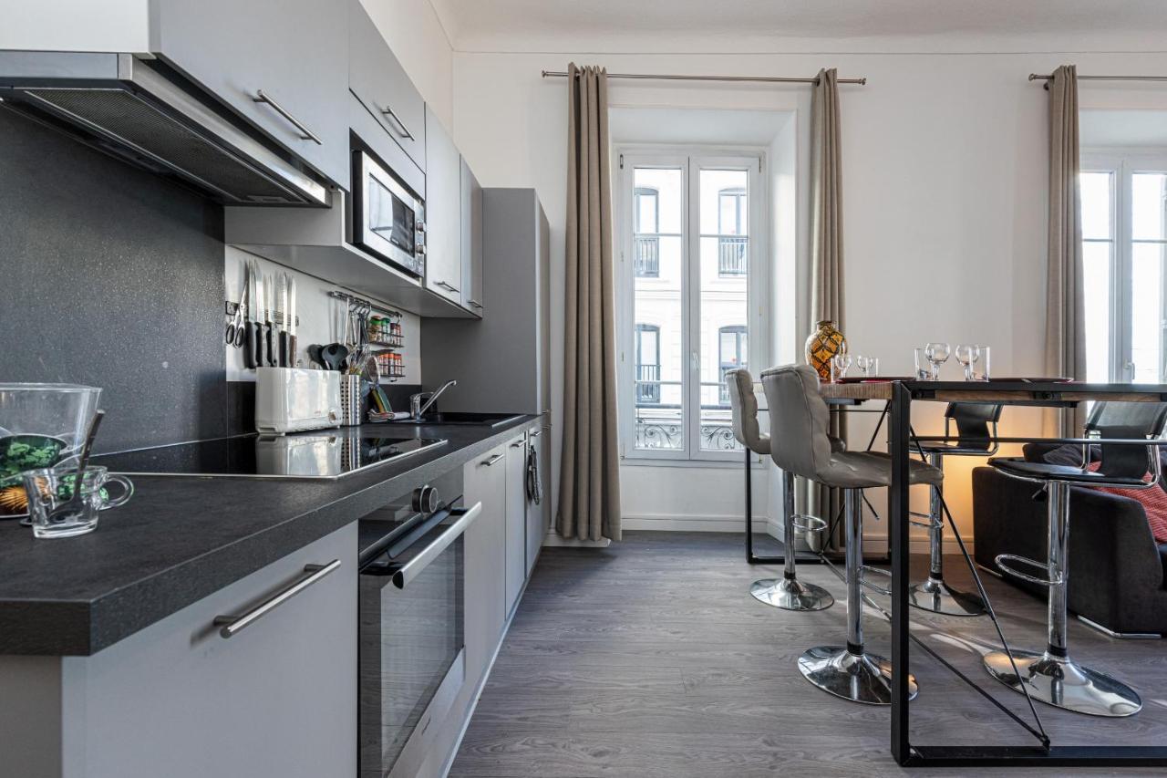 Jean Medecin Av - Large 2 Bdrs Ac Apartment Nice