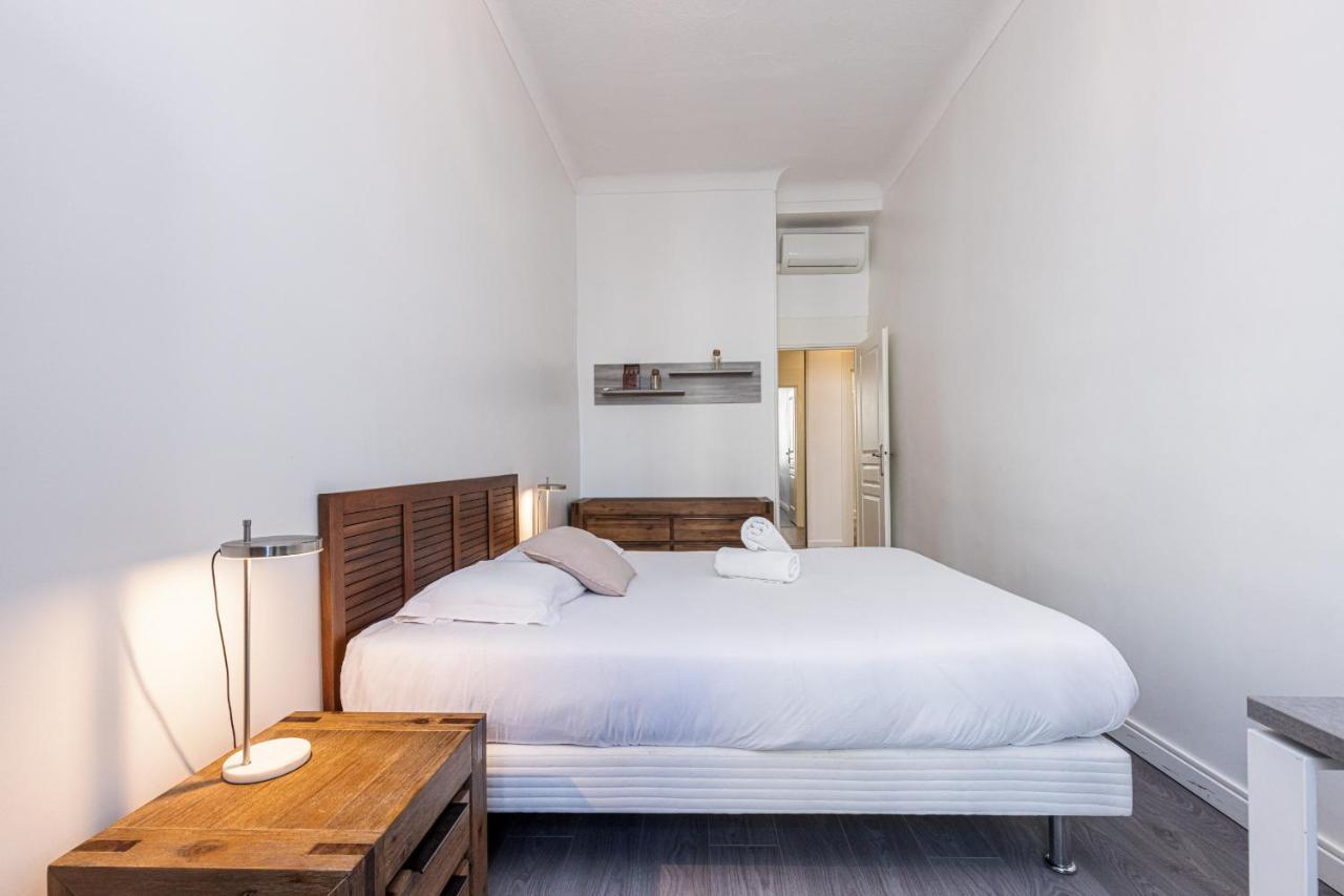 Apartment Jean Medecin Av - Large 2 Bdrs Ac *