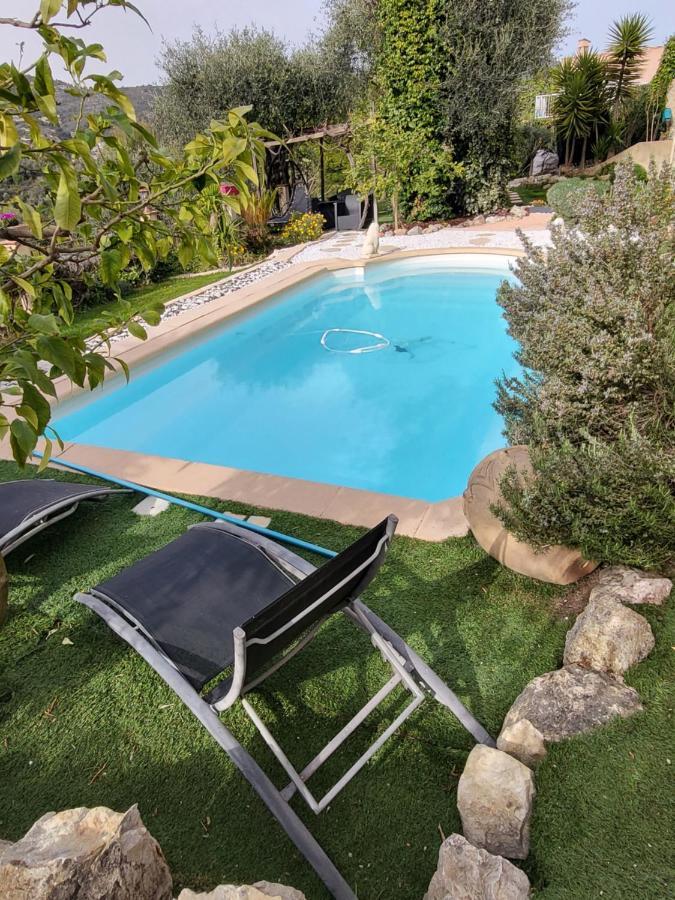 Partie De Sur Colline Au-dessus De Apartment *