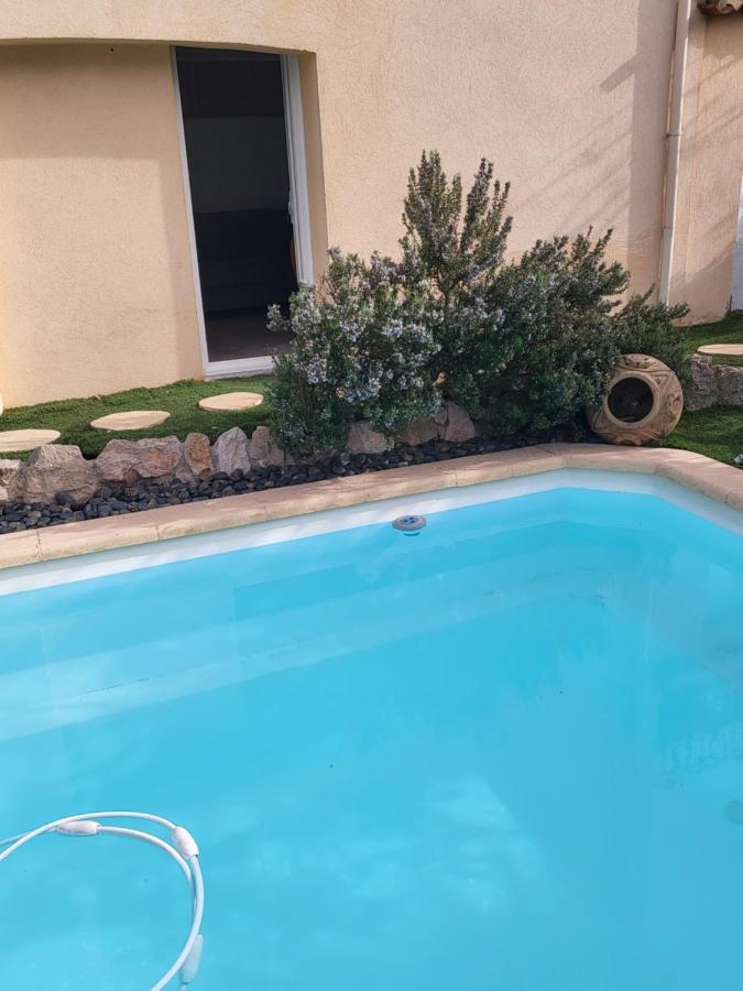 Apartment Partie De Sur Colline Au-dessus De *