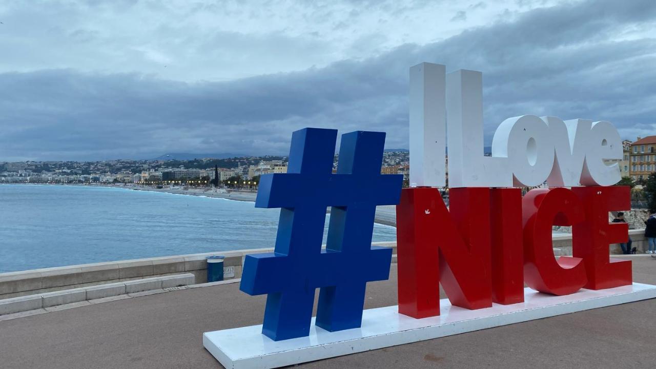 Nice, Splendide 4p Residentiel, Terrasse Vue Piscine , Garage Apartment *